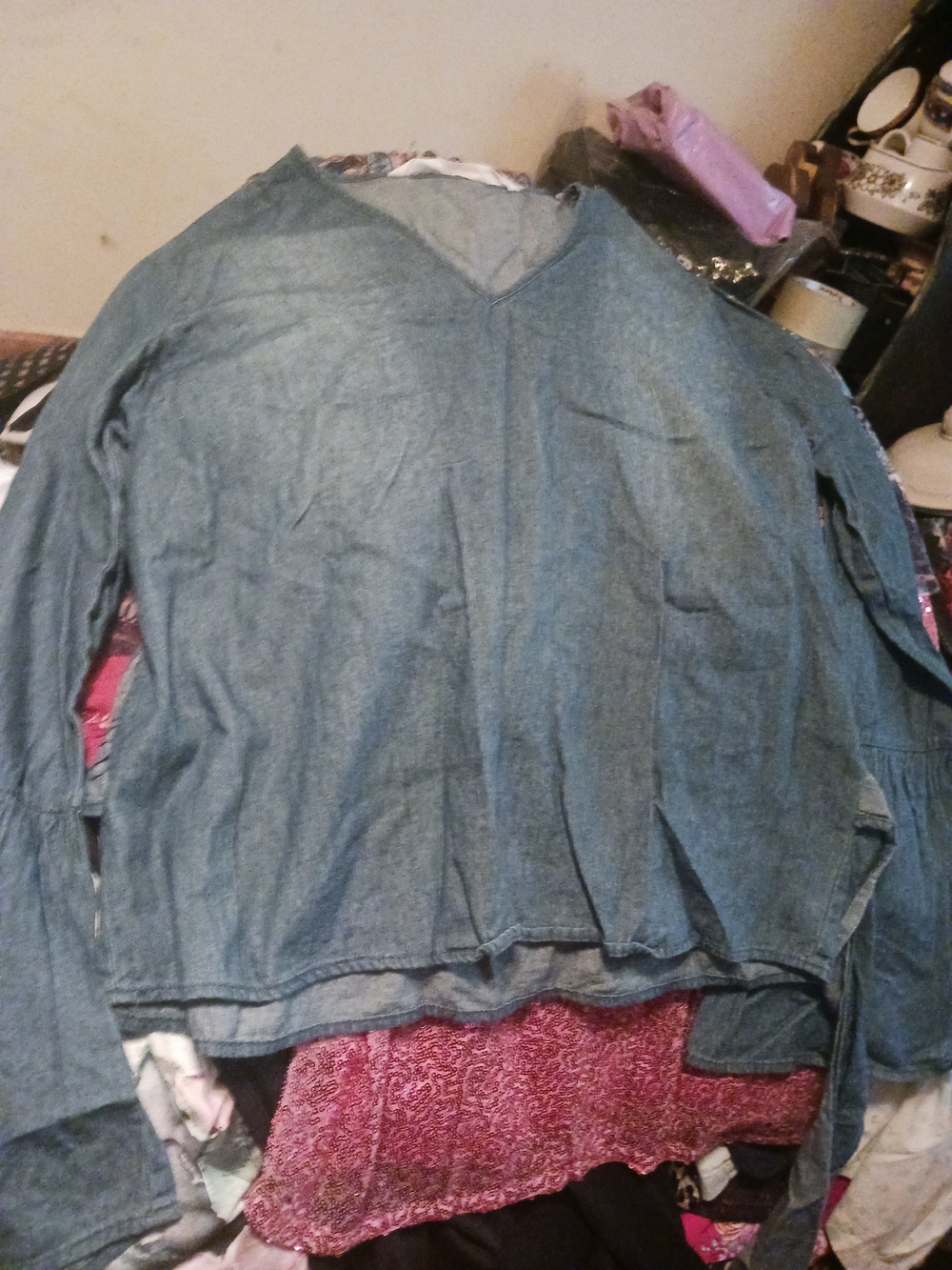 Womens V-Neck Long Sleeve Denim Blouse - Blue